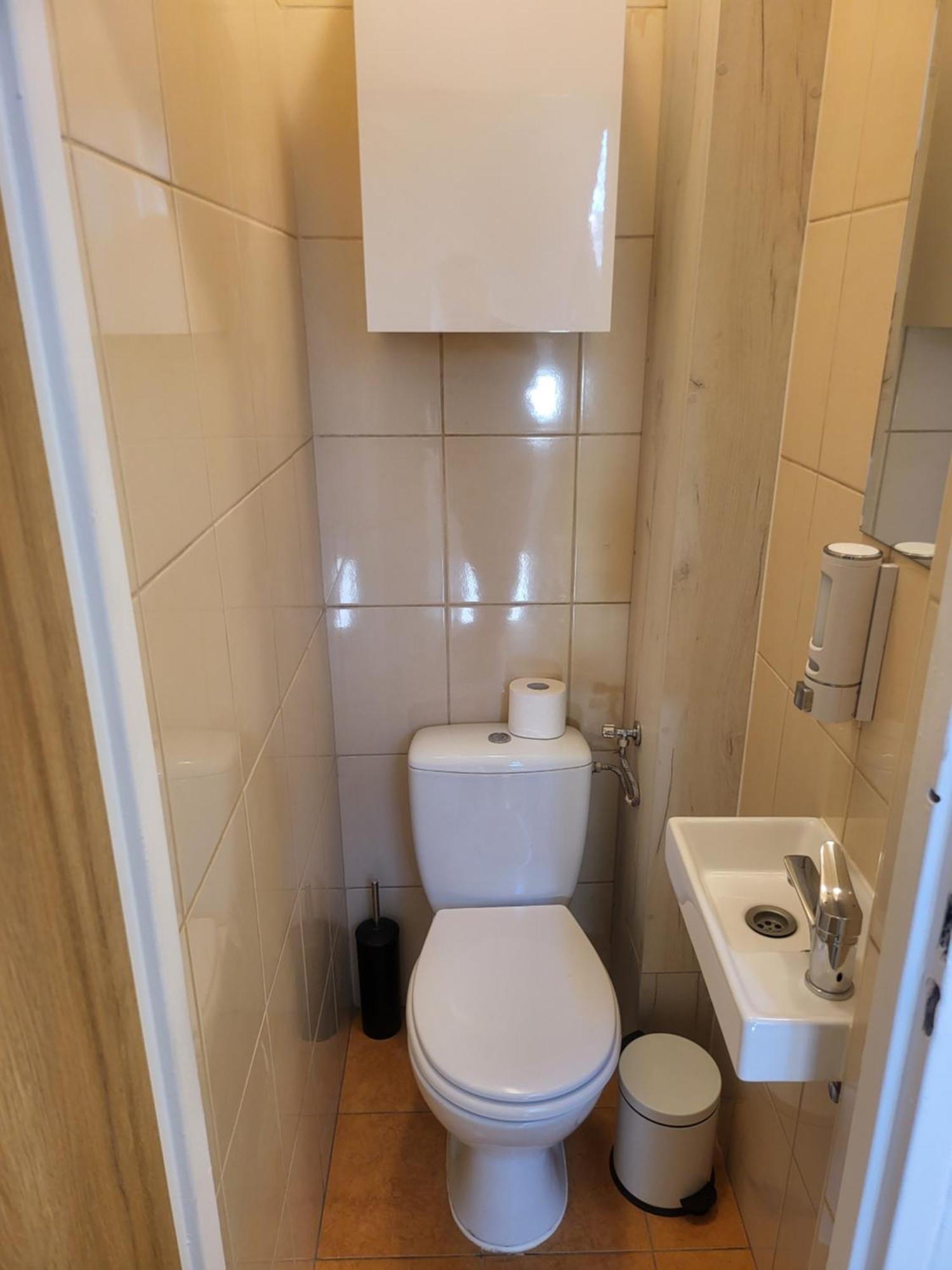 Rooms4Rest Popularna - Private Rooms For Tourists - Atr Consulting Sp, Z O,O, Warsaw Luaran gambar