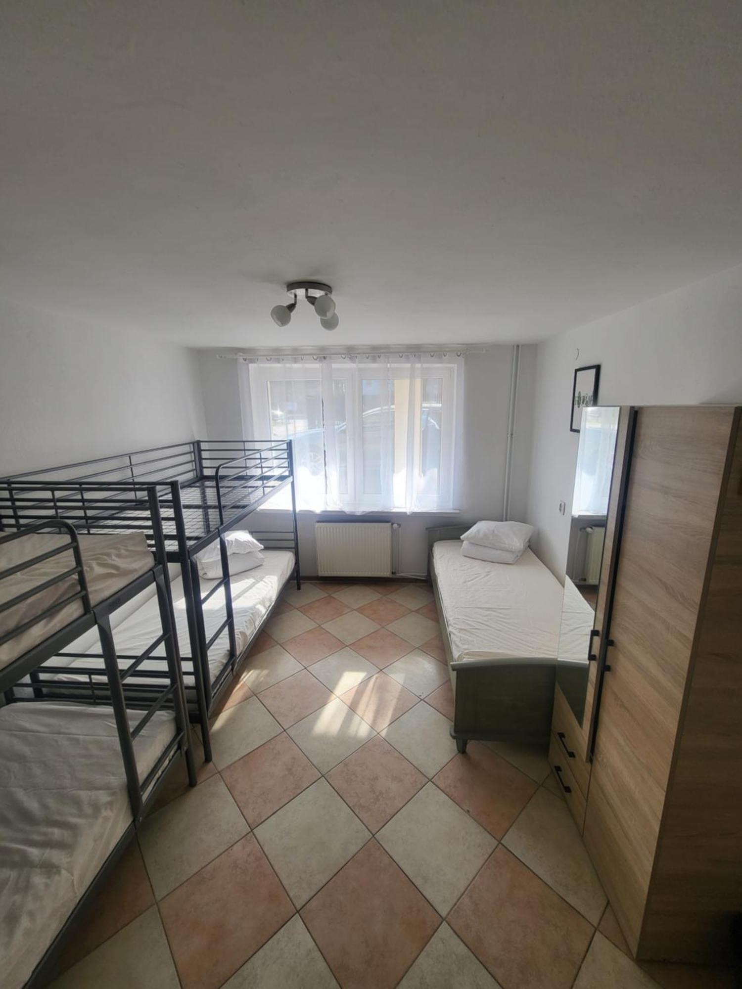 Rooms4Rest Popularna - Private Rooms For Tourists - Atr Consulting Sp, Z O,O, Warsaw Luaran gambar
