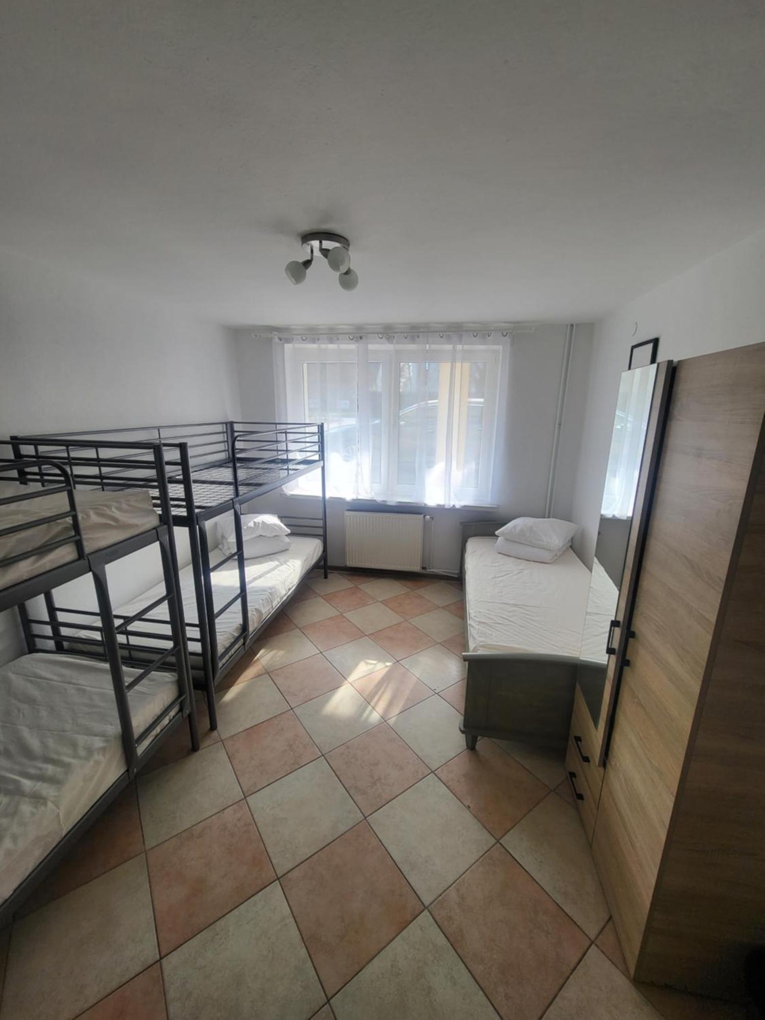 Rooms4Rest Popularna - Private Rooms For Tourists - Atr Consulting Sp, Z O,O, Warsaw Luaran gambar