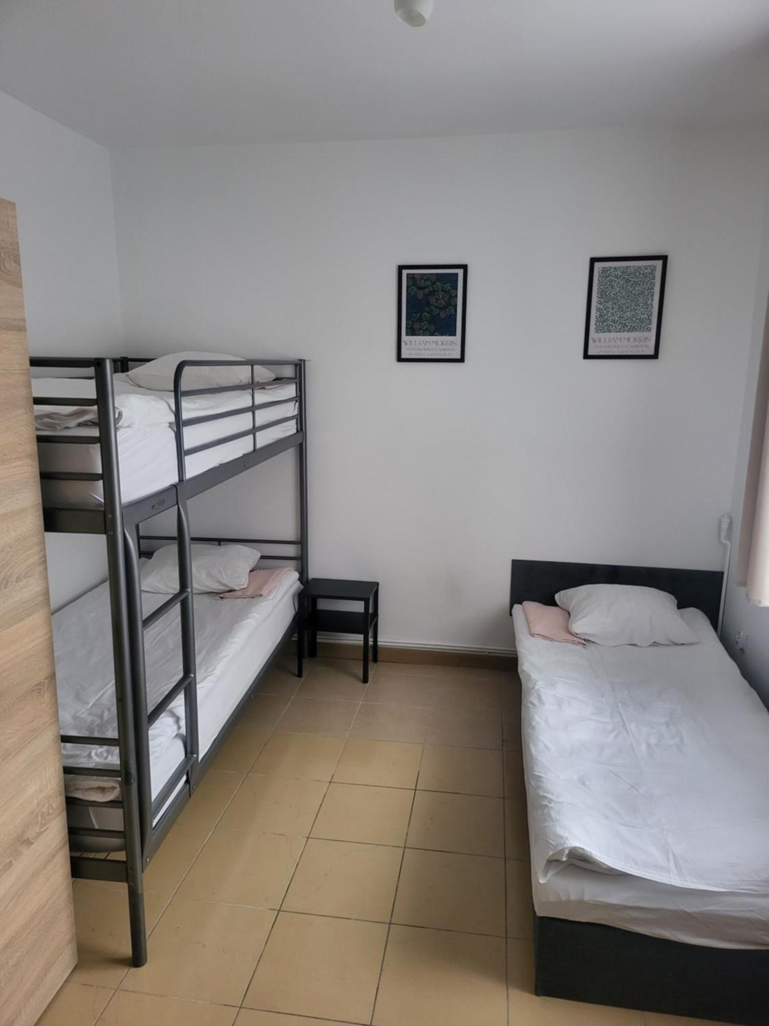 Rooms4Rest Popularna - Private Rooms For Tourists - Atr Consulting Sp, Z O,O, Warsaw Luaran gambar